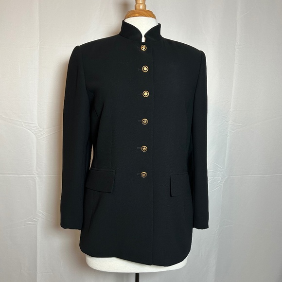 BLACK LE SUIT JACKET AND SKIRT - 8 - Picture 1 of 5